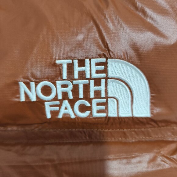 The North Face Brown Short Glossy Down Jacket - Picture 4 of 12